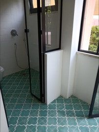 O padrão Gourmet da Projecto Mosaico numa casa de banho em Lisboa