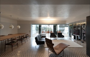 mosaico hidráulico Tétris projectado por Correia Regazzi Arquitectos