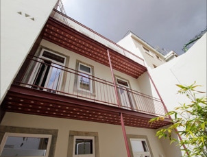 mosaico hidráulico artesanal 20x20cm ref Estrela S no tecto